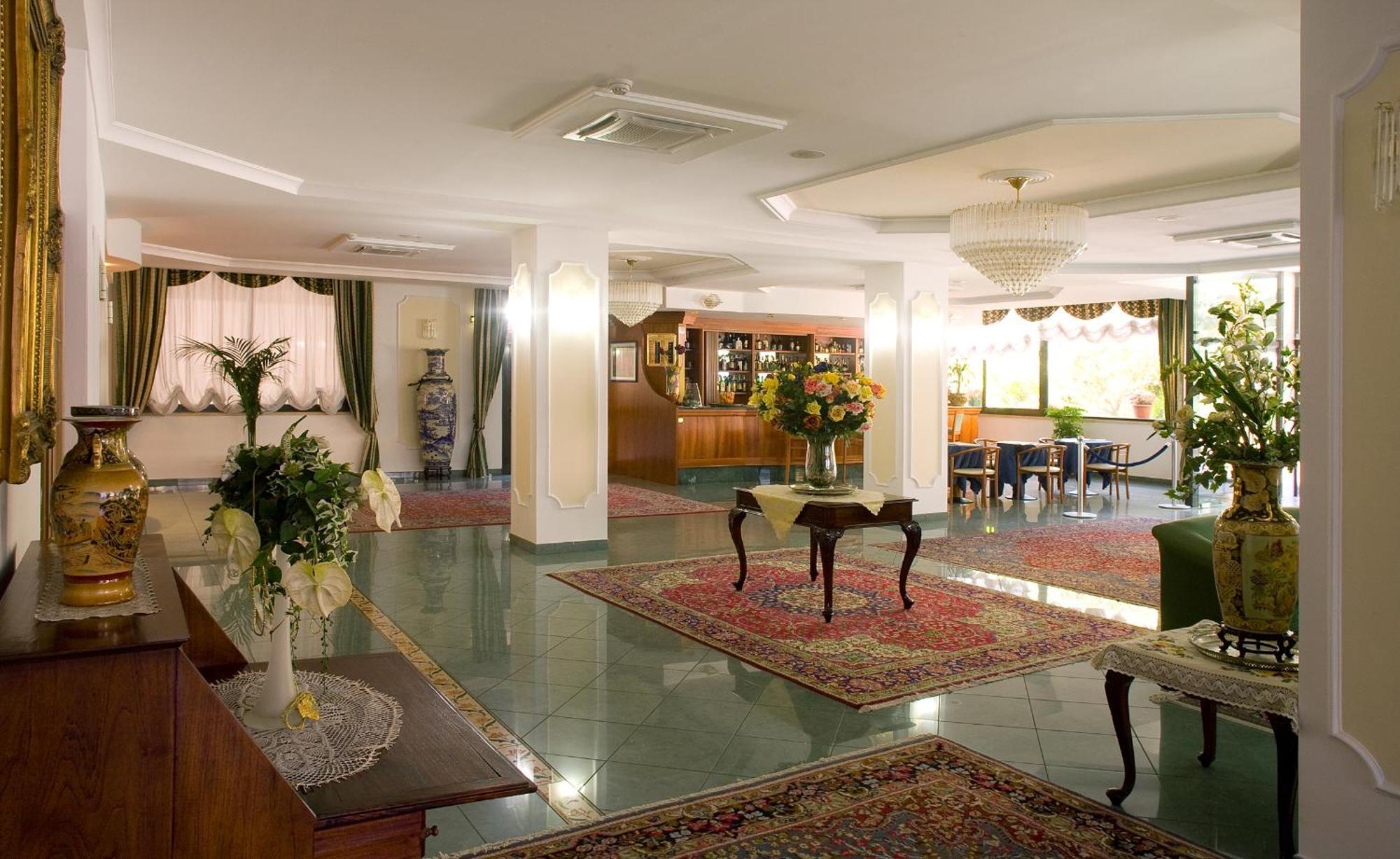 Valdenza Hotel Campegine ภายนอก รูปภาพ