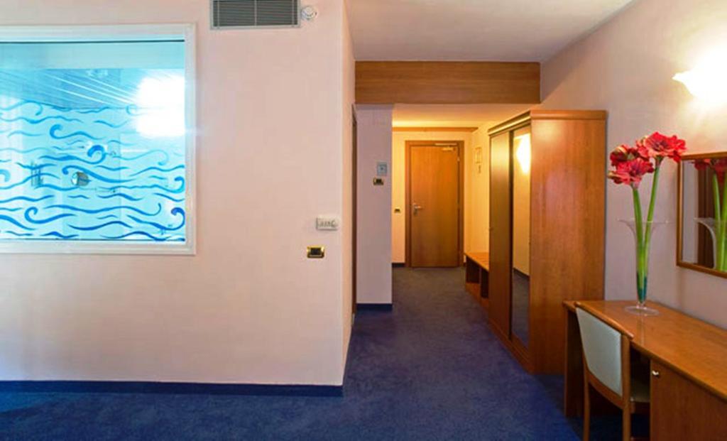 Valdenza Hotel Campegine ภายนอก รูปภาพ