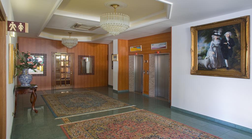 Valdenza Hotel Campegine ภายนอก รูปภาพ